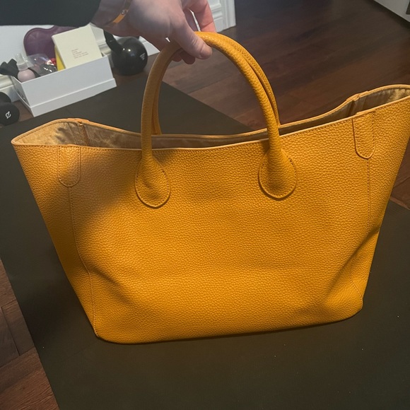 Beck yellow medium tote - Picture 4 of 5